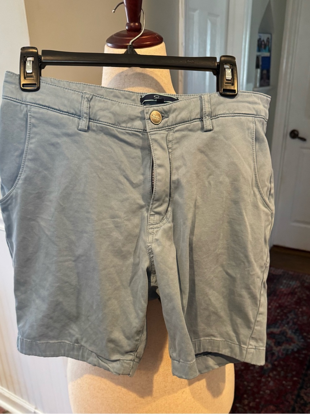 Shore  brand. Men’s  Slim-Fit  Shorts in Light  blue
